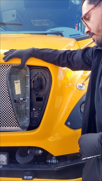 Kansas' first two electric school buses delivered to Wabaunsee USD 329